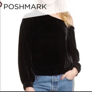 Kendall & Kylie Off the Shoulder Black Vel…